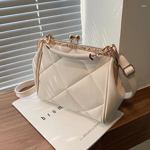 Omuz çantaları lüks tasarım çanta dişi 2024 trend elmas çanta kadın moda markası basit büyük kapasiteli alışveriş crossbody