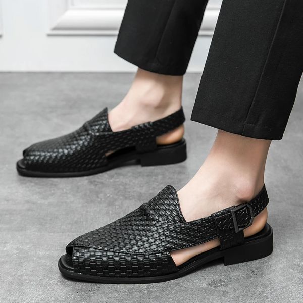 Sandali in stile italiano moda sandali in pelle solida per uomo abito d'affari sandali scarpe comfort fatte a mano uomini sandalie traspirabili