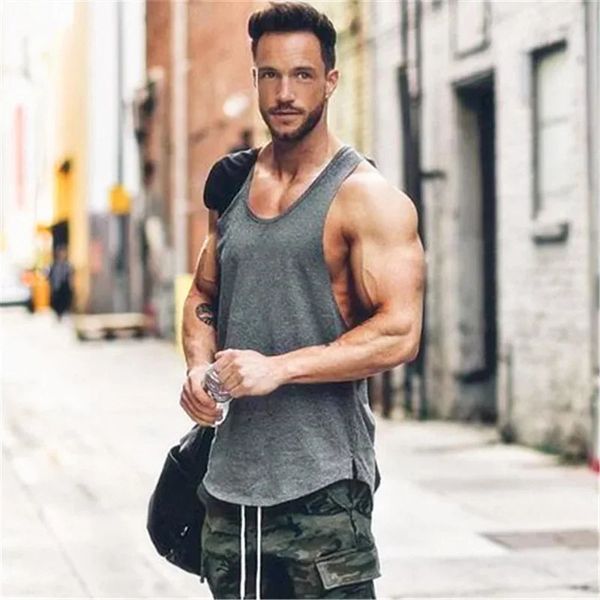 Brand Gym Clothing Cotton Singlets CANOTTE CUSTOBUILIDADE TANQUE TOP TOP MEN MENING CLASSE MUSTUROS Muscle Guys sem mangas Tanktop 240507