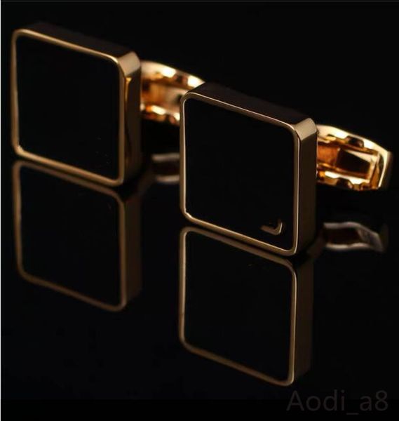 Top Designer Cufflinks Você vale a pena ter presentes de casamento luxuosos abos de prata de prata de luxo charme de engrenagem de engrenagem cavalheiro links links de vestidos camisa de jóias