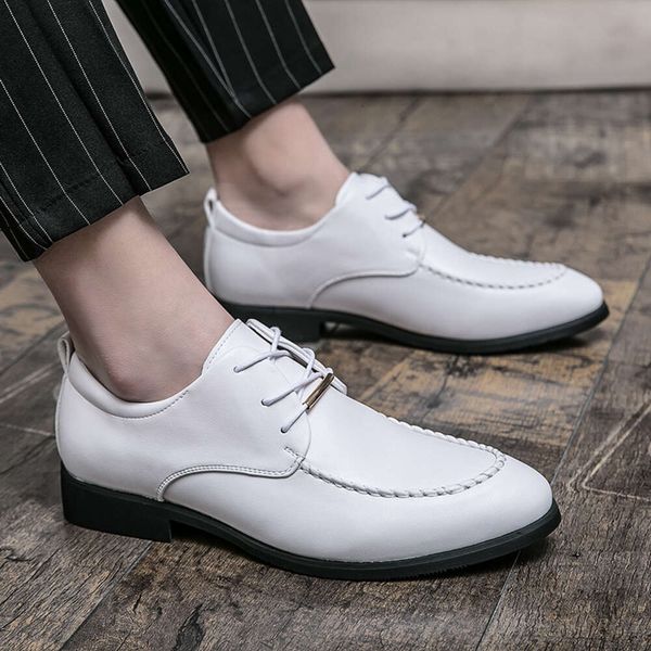 Formelle Kleidung weiße Männer Hochzeit Leder Fashion Mody Business Man Schneiderbüro Oxford Black Schuhe Schuhe Schuhe Schuhe