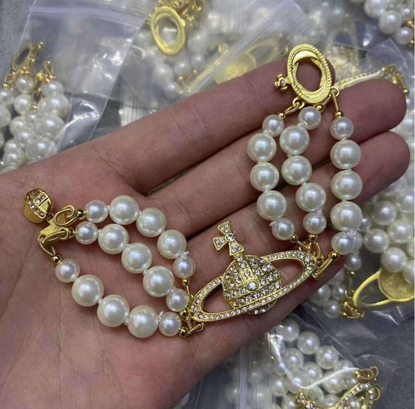 Pulseiras de charme letra de designer Viviane Chokers Luxury feminino jóias de moda Metal Pearl Bracelet Cjeweler Westwood Motion Current 5511Ess
