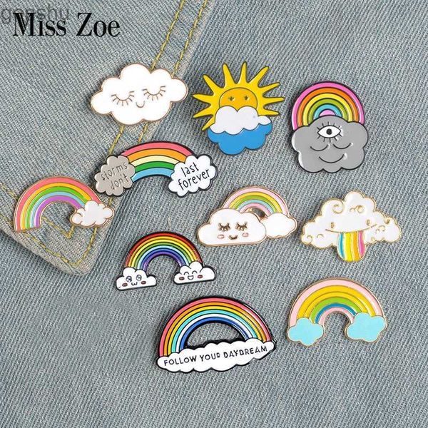 Pins Broschen 11 Syles Regenbogenwolken Emaille Pin Customized Dark White Chest Pin Bag Kleidung Revers Stift Weath Schmuckgeschenk Wx