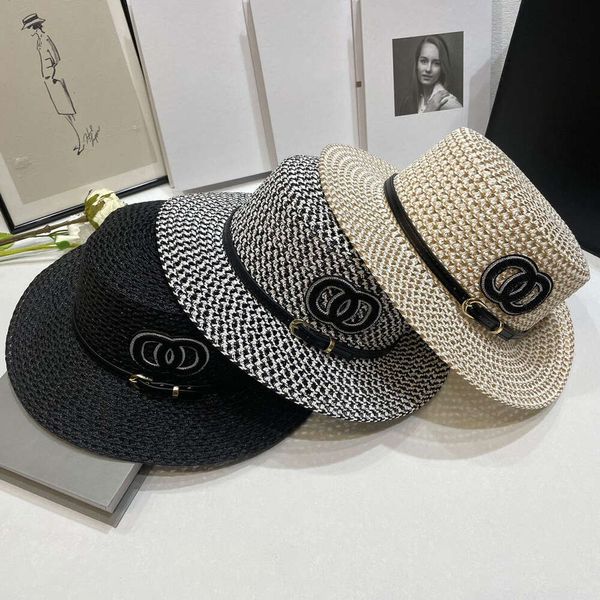 Designer de moda Straw Hat Designer Men Women Bucket Hat Hat Hats Hats Sun Protection Travel Summer Praia SunHat Lady Trend Carta grande Caps de Eaves