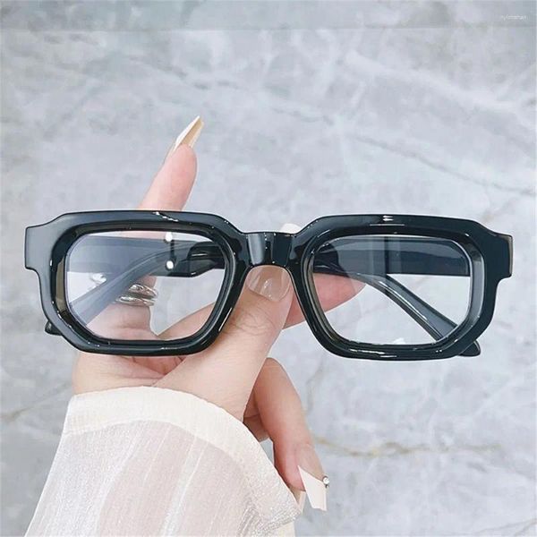 Sonnenbrille Trendy kleine Quadratgläser Mode Vintage literarische Brille Rahmen für Frauen Männer