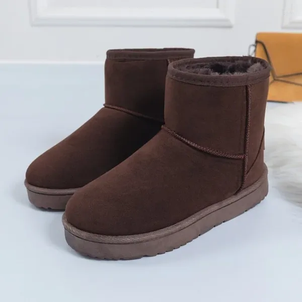 Botas espessadas no estilo de inverno feminino e veludo sapatos de algodão quente que não deslizam as mulheres coreanas de uma etapa média