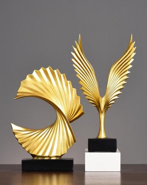 Eagle Wings abstrakte Harz Figuren Wohnzimmer Dekoration Modell Handwerk Gold Ornament Office Dekor Hochzeit Geschenke Handweite T20064962012