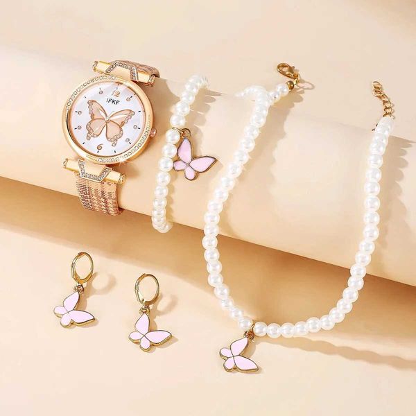 Frauen Uhren 4pcs Ladies Mode einfache Trend Schmetterling Digitalzeiger Belt Quarz Perle Pink Schmetterling Schmuck Set Weihnachtsgeschenk