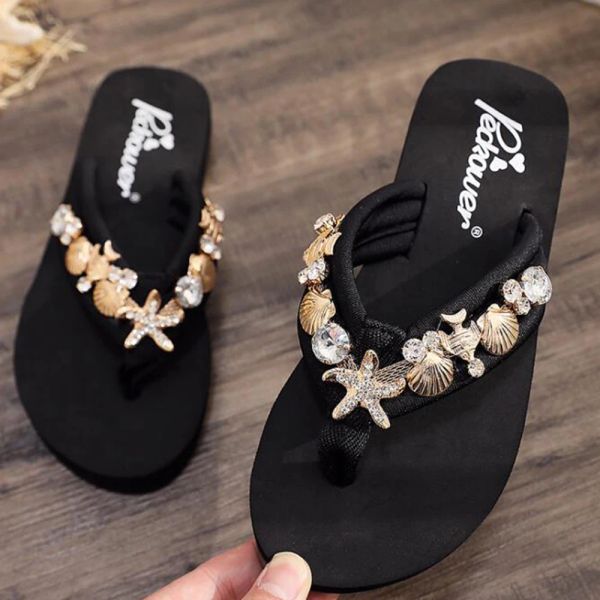 Sandalen Kinder Beach Flip Flops Sommer Outdoor Pantoffeln Sandalen ParentChild Fashion Metal Decoration Pantoffers Girl Schuhe SH273