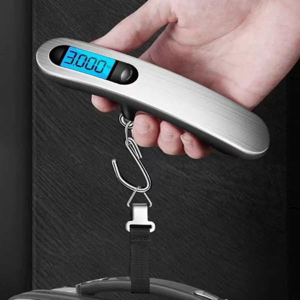 Escala de bagagem digital 50 kg portátil LCD Exibição eletrônica Escala eletrônica Balancear mala Saco de viagem Saco de viagem pendurado a Steelyard Scale Tool