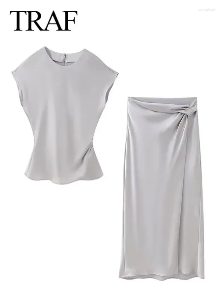 Рабочие платья 2024 Spring Women Fashion 2 Piece Suits Silk Satin Texture Solid O Neck Lose Tank Top Basic с плиты женской юбки