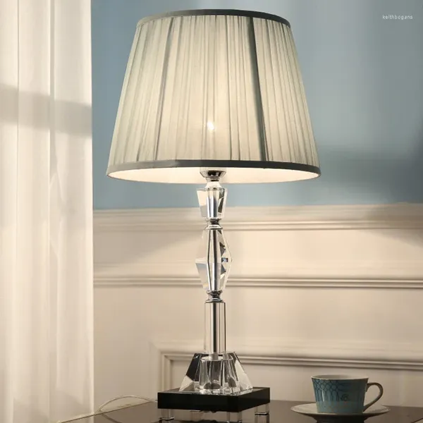 Lâmpadas de mesa Tuda Post Crystal Lamp for Bedroom Sala de Estudo Mesa de Estudo Moderno de Luxo Simples Decoração da UE plugue