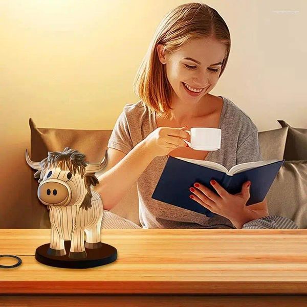 Lampade da tavolo Highland Lampada Cow Cowfide 3D Animal 3D per adulti scrivania decorativa occidentale