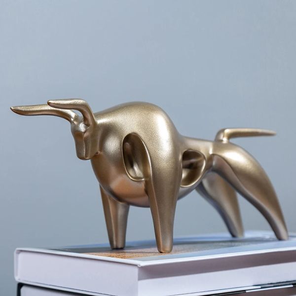 Esculturas abstrata estátuas de touros resina decoração de gado dourado para casa de touros de touros de touros de tv armasias de ornamento de tv artesanato estatueta de animais criativos