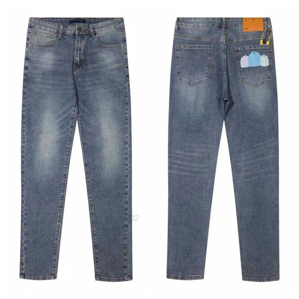 Erkek kot pantolon erkek tasarımcı bacakları açık çatal sıkı balkabağı kapris denim düz pantolonlar eklenir kalıp zayıflama streç jean pantolon homme giyim nakış