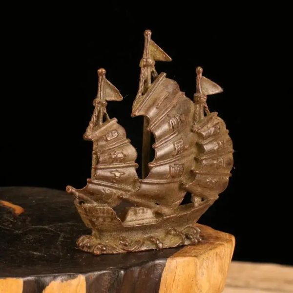 Sculture Fengshui cinese in ottone intaglio di una nave da barca a drago semplice vela, tutto sta andando bene la statua della spedizione
