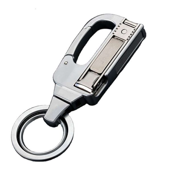 Fabricantes de empregos Moda por atacado Metal multifuncional 2 em 1 Chain -chave com o chaveiro de carro Clippers de unhas com caixa de presente