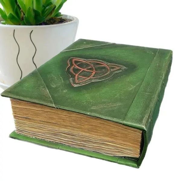 Miniaturas Charmed Book of Shadows Magic Book Retro verde capa 350 páginas Feitiços histórias de histórias vinculadas para cópias de cópia mágica de crianças magic