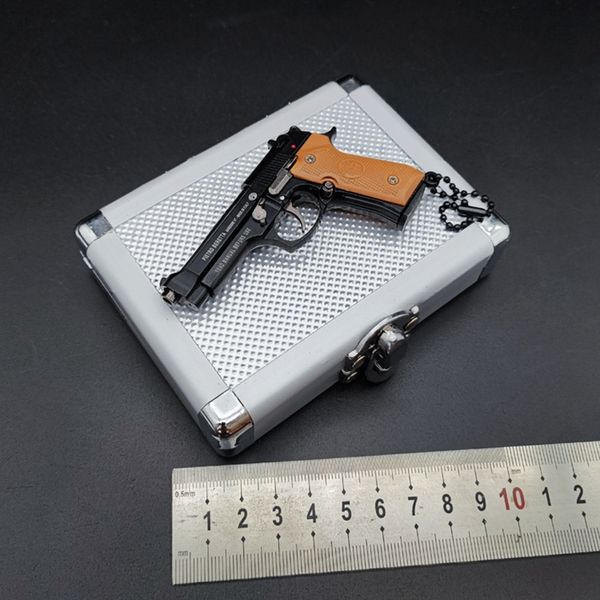Beretta 92f Guns Model Клавианая сплав сплав для пистолета Pistol Fidget Toys Mini Toy Gun Miniature Model Collect