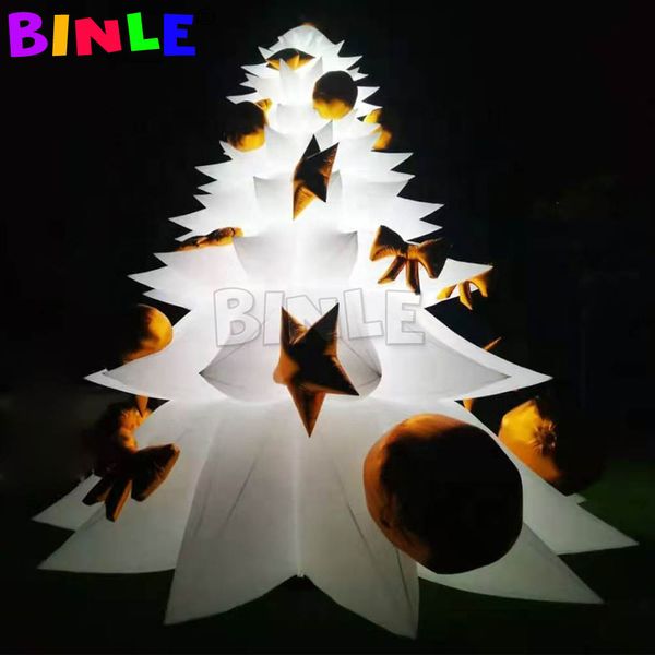 albero natalizio bianco a Lage White Lage a Lago LED ALTATO GIOVATO COMPLETO con palline dorate, palloncini per ornamenti per le vacanze per lo spettacolo notturno esterno