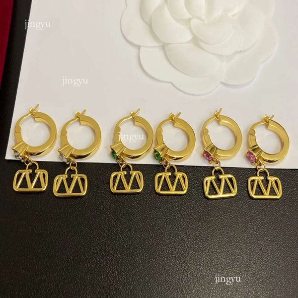 Frauen Ohrringe Gold Ohrohrlöcher Designer Schmuck glänzender Charmohrohren Diamantohrring mit Box gegen Hoop Jewler 351773