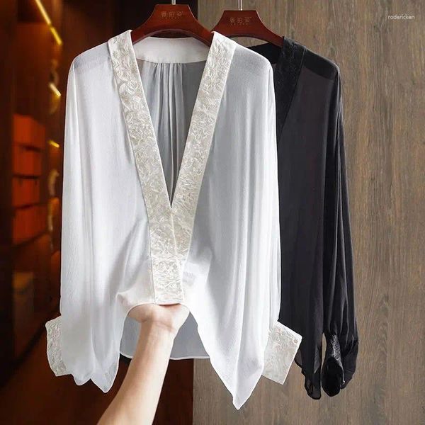 Abbigliamento etnico 2024 cinese tradizionale Hanfu Top Women Elegant White Biance Industry ricamo a V-Neck Clery Suncreen Blouse Daily