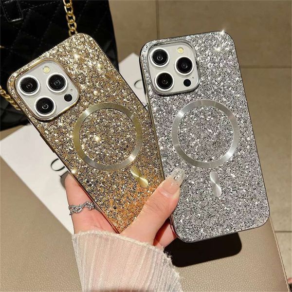 Schöne ausgezeichnete Telefonkoffer iPhone 14 13 12 11 Pro Max 15 15pro 13pro 12pro x xs Luxusdesigner Bling Sparkling Strass Diamond Magnetic Attraction Hülle