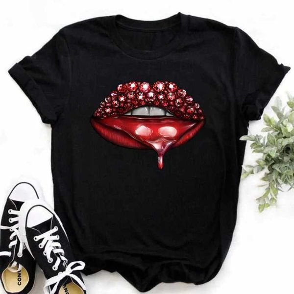 Camiseta feminina Maycaur feminino Lip textilha gráfica moda Fe Tops O-Gobes Sexy Black camisetas engraçadas casuais curtas Fe camiseta d240507