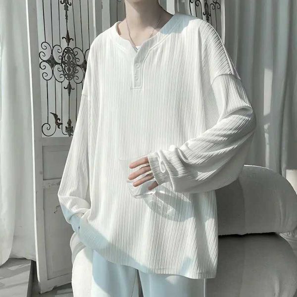 T-shirt maschile Spring Autumn Men Cash Shirts harajuku Ice Silk Slves Long Bottoming Shirt Fashion Thirt Bianco Bianco traspirante H240506