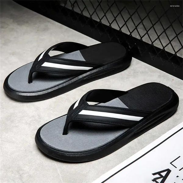 Le pantofole Fall Blue Man's Fashion Sandals 2024 Sports Tennis Flip Flops for Home Sneakers in offrono un tipo minimalista