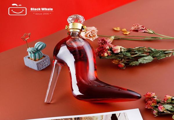 Neues Geburtstagsgeschenk für Frau Fashion Glass Whiskey Dekanter High Heel Glass Flasche für Wein oder Alkohol als Geschenk für Frau4395032