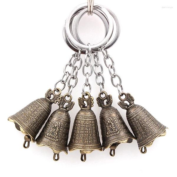 Partyversorgungen Antique Bell Chinesische Mini -Skulptur beten Guanyin Buddha Feng Shui Metall Wind Chime Glück Jingle Keychain Anhänger