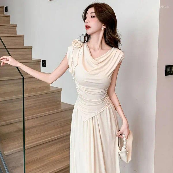 Abiti da lavoro Corea Set da due pezzi Gonna lunga Fiori T-shirt irregolare alla moda Top da donna francese elegante pastorale casual