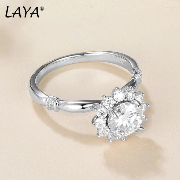 Clusterringe Laya 1 CT 6,5 mm D Farbe Moissanit Diamond Ring für Frauen S925 Sterling Silber mit Eternity Band Hochzeitsfeier Schmuck