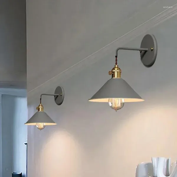 Настенная лампа ретро -прикроватный скандинавский цвет макарон с переключателем