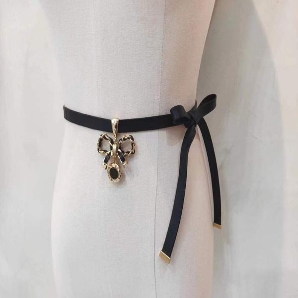 Marka uzun ince koyun derisi kemer dişi çift renkli bowknot bel zinciri siyah orijinal deri bel bant kadın aksesuarları yay kolye 2809