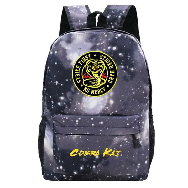 Sırt çantası Cobra Kai School Teen Girls Bags Sırt Çantaları Öğrenci Seyahat Moda Çocuklar Back Pack Naylon Schoolbag 243o