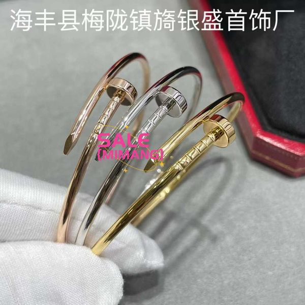 Tasarımcı Cartres Bangle Light Lüks Tarzı Kajia Tırnak Bilezik Kadınlar Kore Versiyon Mizaç 18K Altın Renksiz En İyi Arkadaşlar He9j