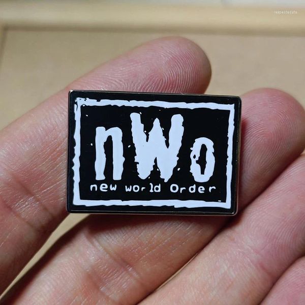 Broches NWO Ordem mundial Profissional Wrestling Pin Pin Figuras Bolsa Boletes de lapela em jóias decorativas de mochila