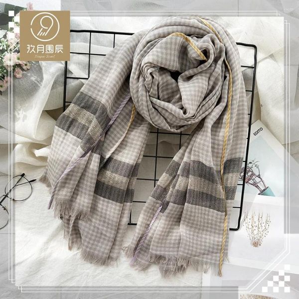 Sciarpe primaverile Autunno Scarf da donna Thousand Bird Classic Gold Fili versatile decorazione straniera per il commercio di pianta del tempo libero