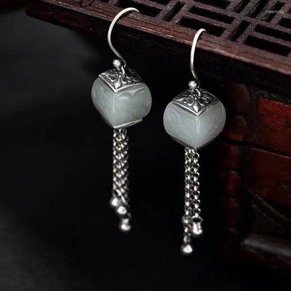 Dangle Ohrringe Independent Design Retro-Stil Eingelegtes hetisches weißes Jade-Muster Quasten für Damen High-End Elegant Elegant Silber Schmuck