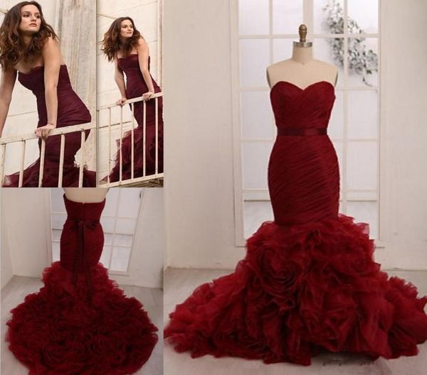 Burgundy Çekici Deniz Kızı Prom Elbiseler Tweetheart Dantelli Kolsuz Kanat Katmanlı Gece Elbiseleri Gossip Kız Süpürme Trian Organza1297014