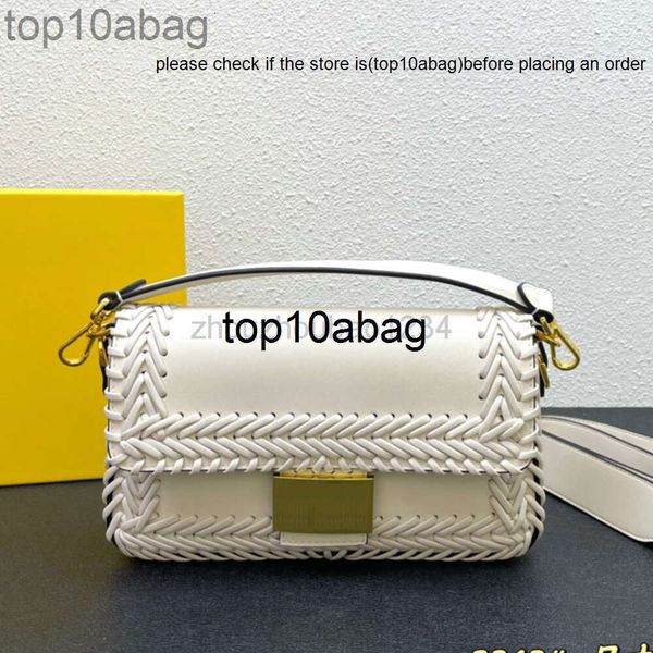 Fendig Bags F Bag Bag Europeu e American Womens High Beauty Method Method Stick Light Light Luxury FF French Fashion One Crossbody Small Square Womens F