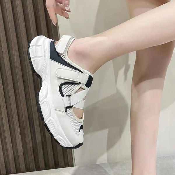 Casual Schuhe Frauen atmungsaktivem Mesh Sports Sandalen 2024 Sommer geschlossener Ze -Plattform für Frauen im Freien Damen