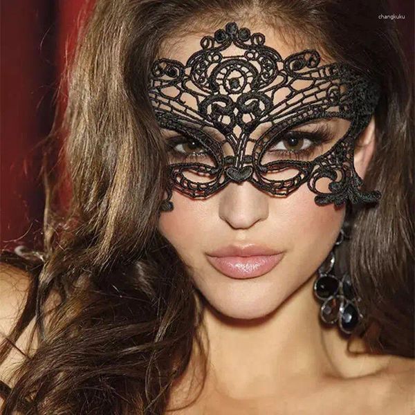 Supplência de festa 2024 S Women Hollow Máscara Sexy Cosplay Lace Masquerade Olhos de lingerie Acessórios de Halloween Fetiche gótico