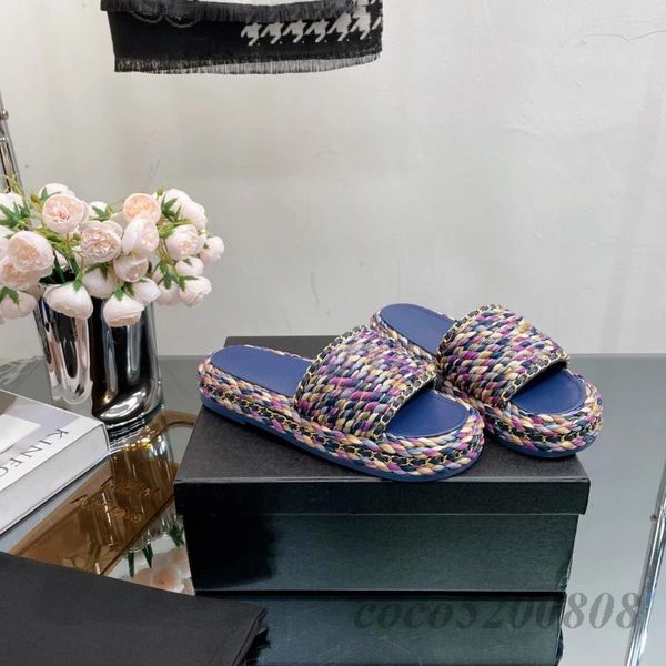 Slippers Summer Mulheres Slippes Fashion Weaving Runway Roupet Cedas da plataforma de salto baixo Zapatillas Mujer 2024