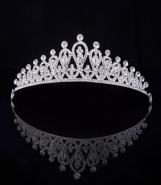 Silberbrauttiara Crown Vintage Braut Hochzeit Tiaras und Kronen für Frauen Kopfschmuck Einfacher stilvoller weiblicher Haarzubehör7774605