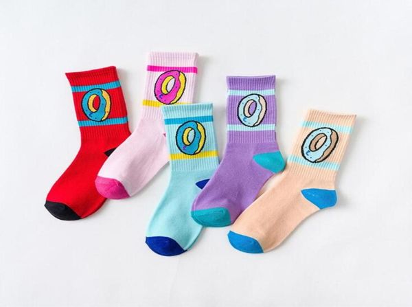 Mode Baumwolle Odd Future Herren Socken Donut Form für Skateboard -Sockeln HipHop Sportfuß Cover Donut Sock 8 Farben Chausette7109954