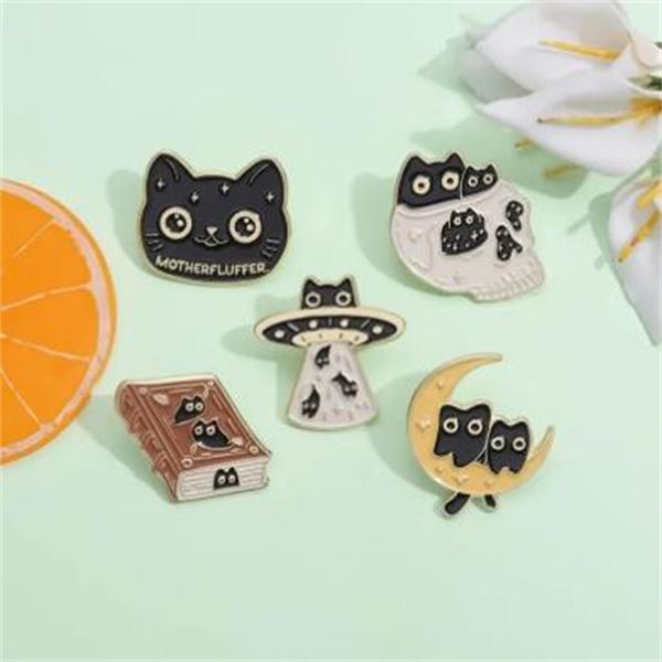 Cartoon Creative Punk Black Cat Animal Series Badge Flip Collar Badge Children's and F Fun Jewelry Gifts AB254