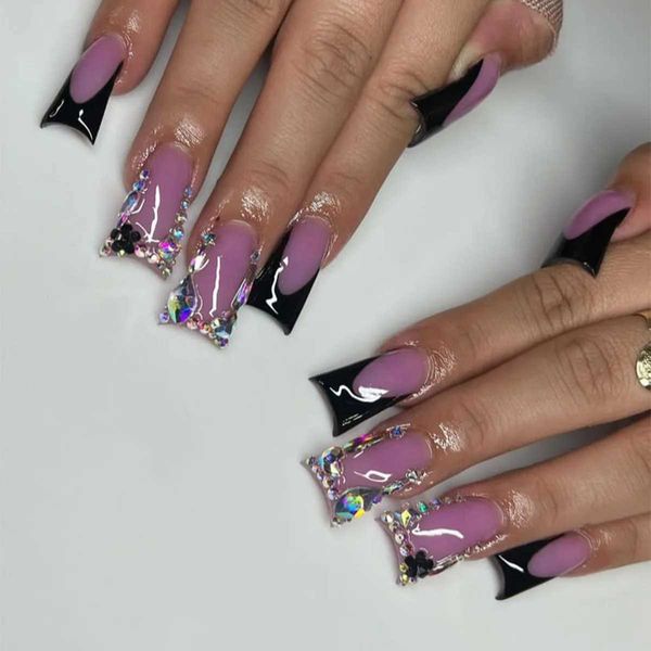 Ложные гвозди 24pcs Duckbill в форме фальшивых ногтей с блестящим кристаллическим дизайном Черные французские ложные ногти Нажмите на кончики ногтей.